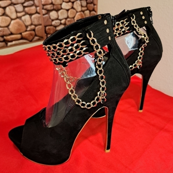 SCENE Women's Size 9 Heels - Picture 3 of 6